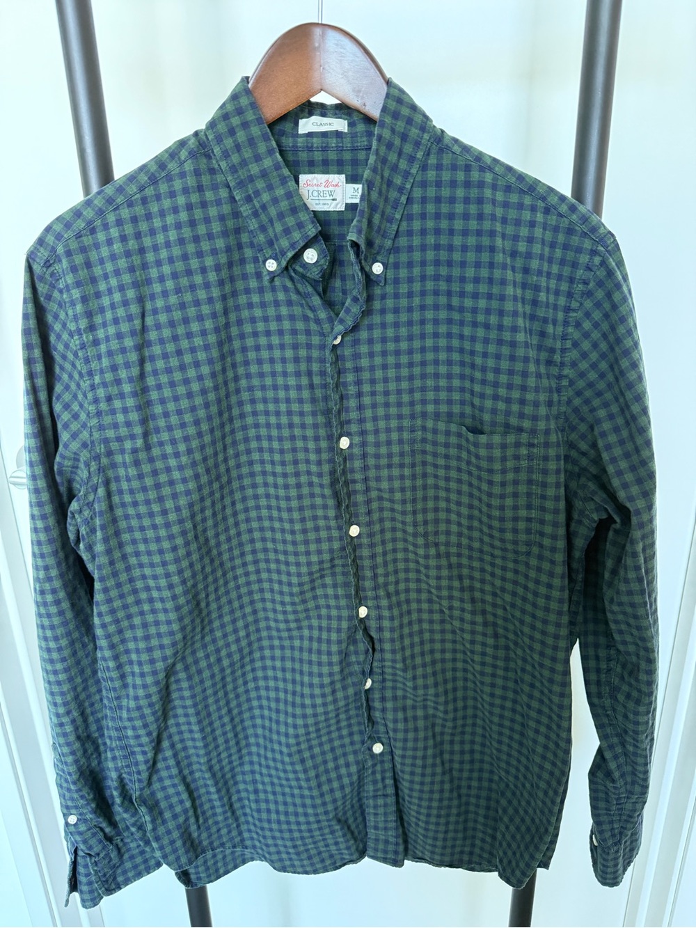 J. Crew Men’s Green & Navy Check Button-Down Secret Wash Shirt - Medium